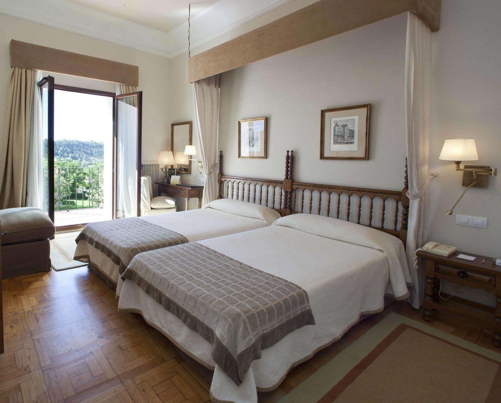 Parador de Teruel Exterior foto